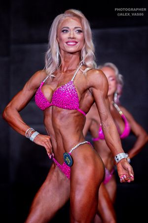 BIKINI НОВИЧКИ 164